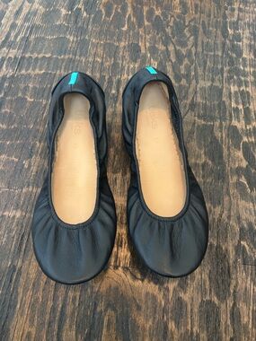 Tieks Black Leather Ballet Flats with Teal Heel Tab